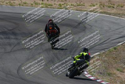 media/Apr-20-2025-AHRMA (Sun) [[393a79c373]]/Race/Group 3/Turn 4b/